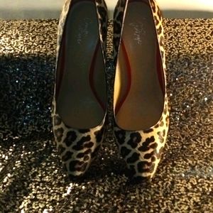 Leopard Print Block Heel Pumps